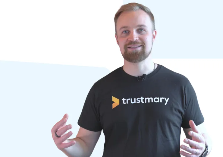 How to Share Customer Feedback with Employees?