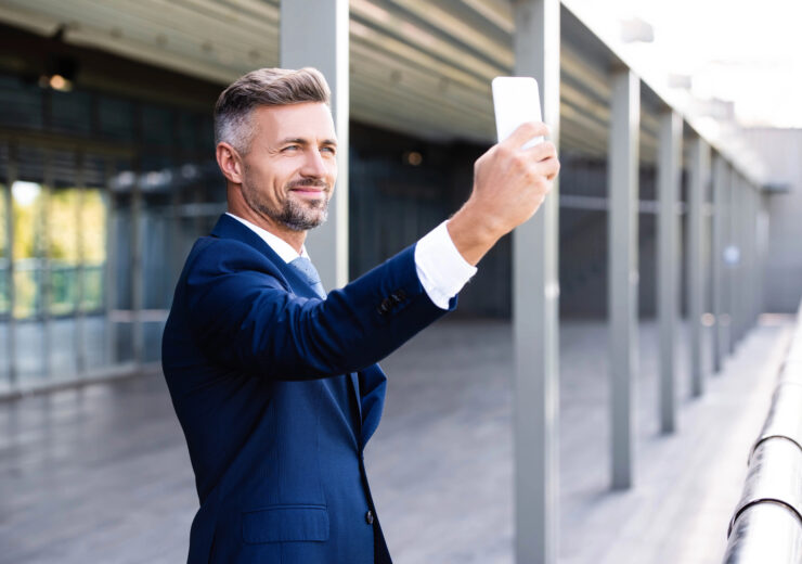 How Trust Elements Impact B2B Buying Decisions in 2025